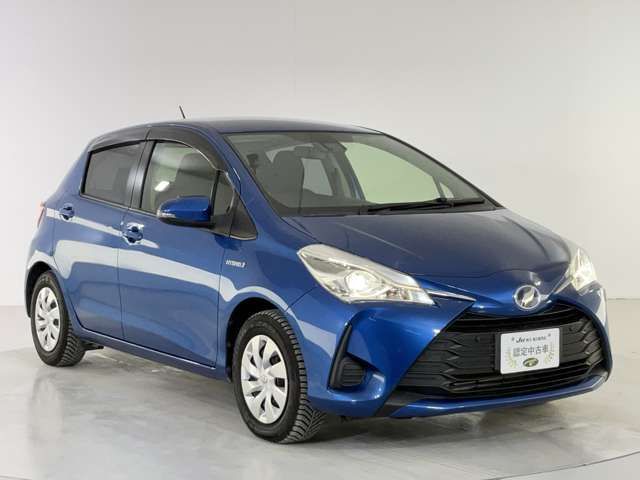 TOYOTA VITZ HYBRID 2017 Image 31