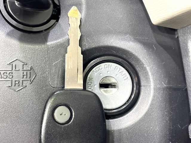 SUZUKI WAGON R 2013 Image 31