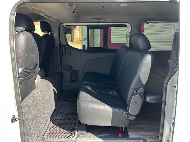 NISSAN NV350 CARAVAN 2020 Image 31