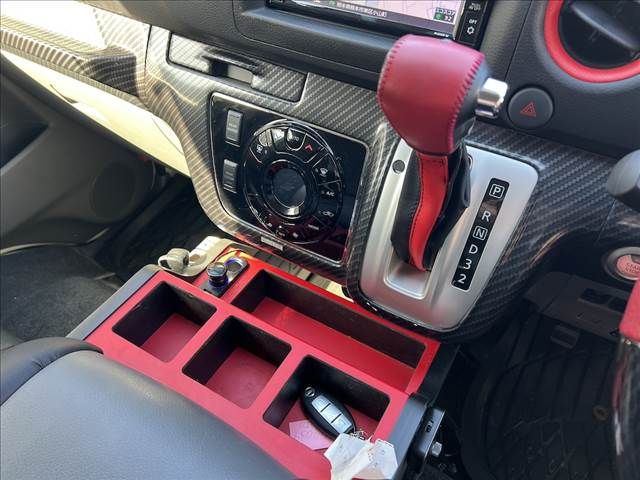 NISSAN NV350 CARAVAN 2020 Image 31