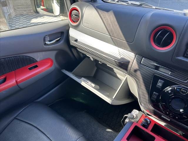 NISSAN NV350 CARAVAN 2020 Image 31