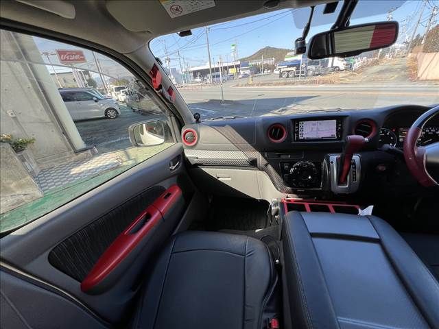 NISSAN NV350 CARAVAN 2020 Image 31