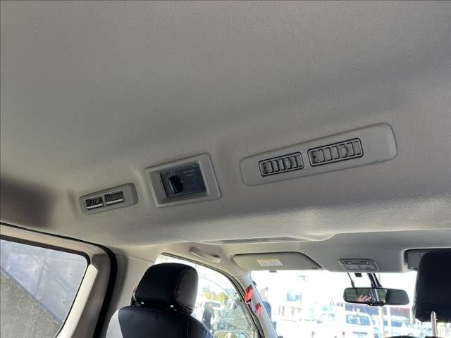 NISSAN NV350 CARAVAN 2020 Image 31