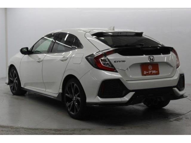 HONDA CIVIC HATCHBACK 2018 Image 31