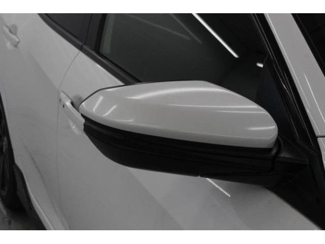 HONDA CIVIC HATCHBACK 2018 Image 31