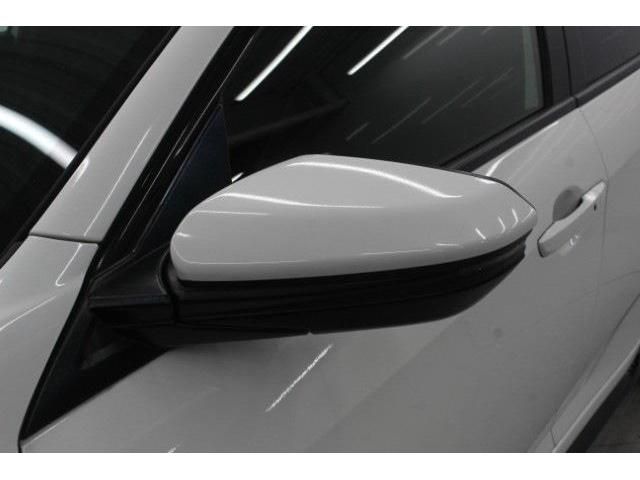 HONDA CIVIC HATCHBACK 2018 Image 31