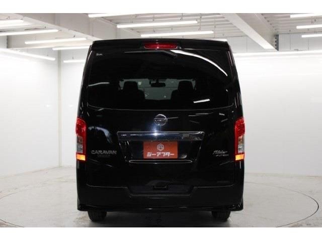 NISSAN NV350 CARAVAN 2020 Image 31