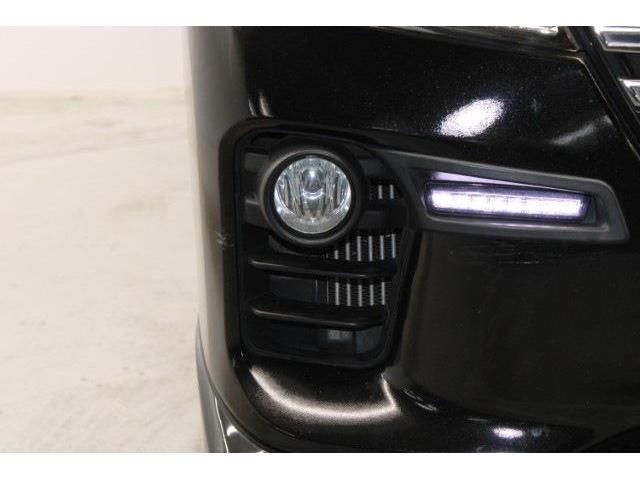 NISSAN NV350 CARAVAN 2020 Image 31