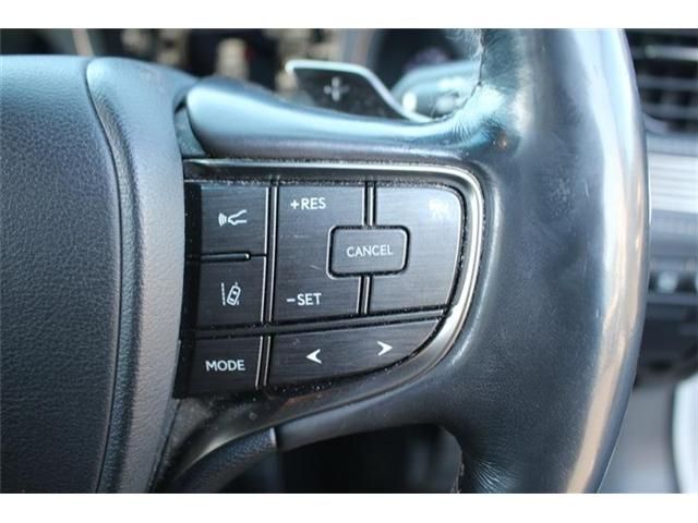 TOYOTA LEXUS LS500H 4WD 2017 Image 31