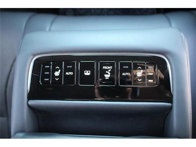 TOYOTA LEXUS LS500H 4WD 2017 Image 31