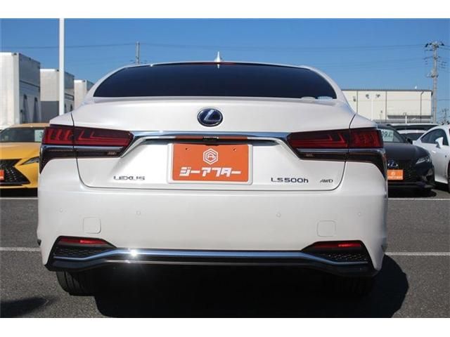 TOYOTA LEXUS LS500H 4WD 2017 Image 31