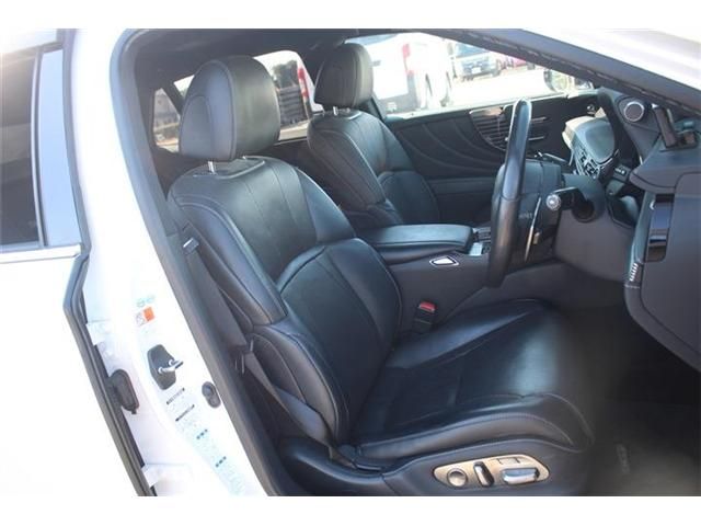 TOYOTA LEXUS LS500H 4WD 2017 Image 31