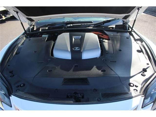 TOYOTA LEXUS LS500H 4WD 2017 Image 31