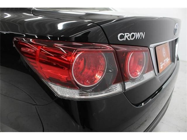 TOYOTA CROWN SEDAN HYBRID 2016 Image 31