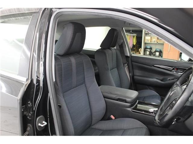 TOYOTA CROWN SEDAN HYBRID 2016 Image 31