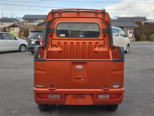DAIHATSU HIJET TRUCK 2017 Image 31