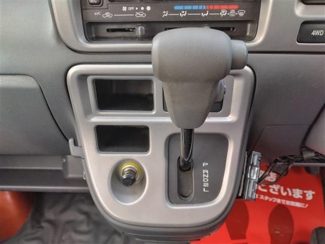 DAIHATSU HIJET TRUCK 2017 Image 31