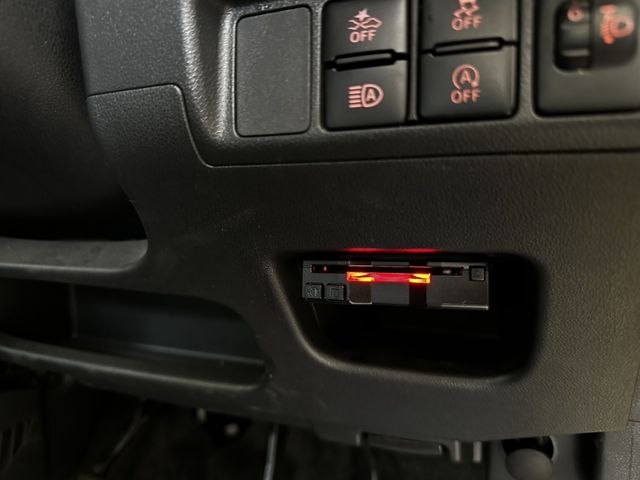 DAIHATSU CAST ACTIVA 2019 Image 31