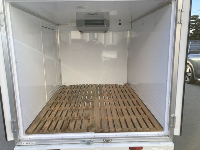 SUZUKI CARRY TRUCK 4WD 2025 Image 31