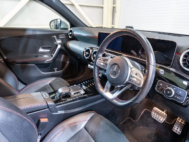 MERCEDES BENZ A CLAS 2019 Image 31