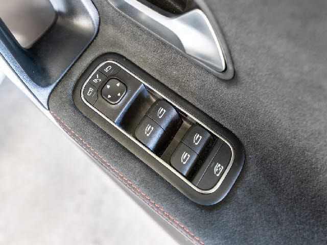 MERCEDES BENZ A CLAS 2019 Image 31