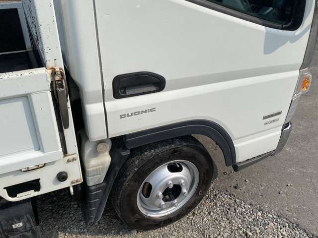 MITSUBISHI CANTER 2015 Image 31