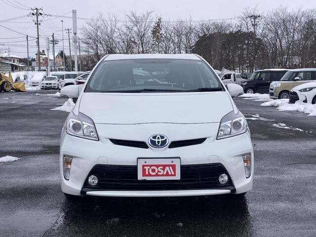 TOYOTA PRIUS 2014 Image 31