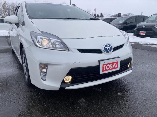 TOYOTA PRIUS 2014 Image 31