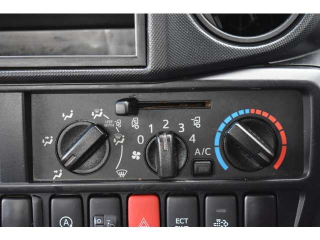 TOYOTA TOYOACE 2012 Image 31