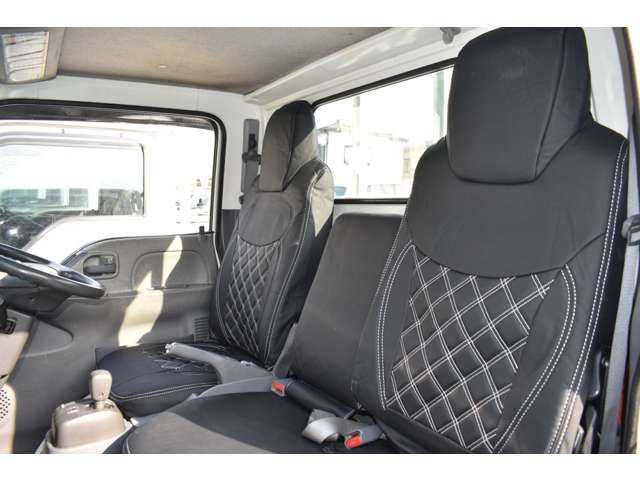 ISUZU ELF 2012 Image 31