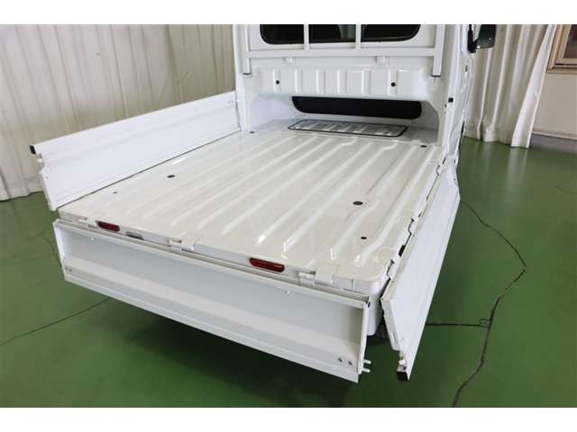 SUZUKI CARRY TRUCK 4WD 2023 Image 31