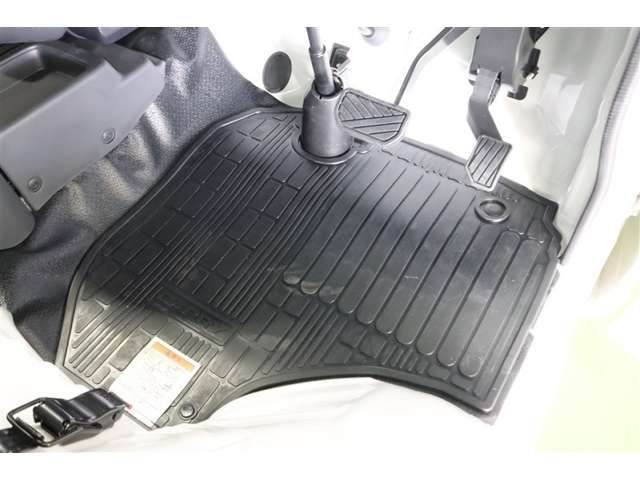 SUZUKI CARRY TRUCK 4WD 2023 Image 31