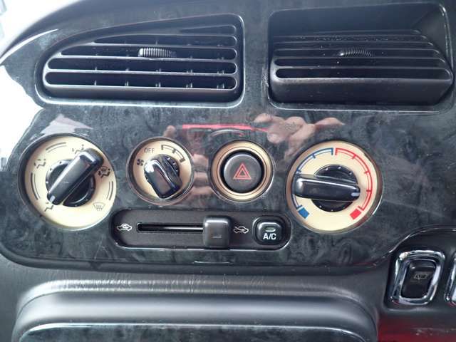 DAIHATSU MIRA GINO 2002 Image 31