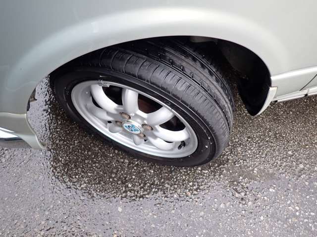 DAIHATSU MIRA GINO 2002 Image 31