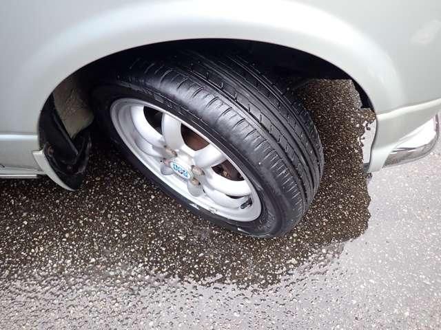 DAIHATSU MIRA GINO 2002 Image 31