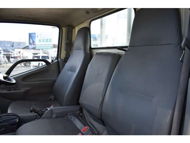 HINO DUTRO 2017 Image 31