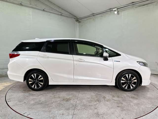 HONDA SHUTTLE HYBRID 2015 Image 31