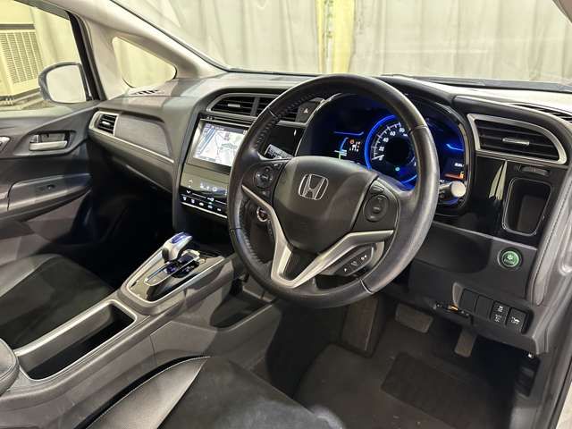 HONDA SHUTTLE HYBRID 2015 Image 31