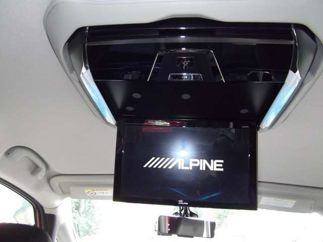 NISSAN SERENA  S-HYBRID 4WD 2017 Image 31