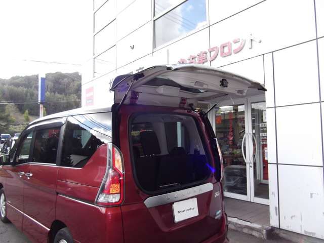 NISSAN SERENA  S-HYBRID 4WD 2017 Image 31