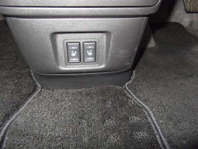 NISSAN SERENA  S-HYBRID 4WD 2017 Image 31