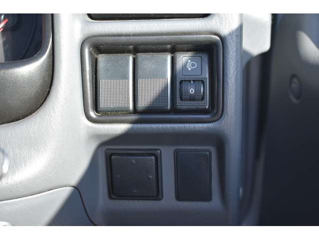 MAZDA BONGO TRUCK 2WD 2017 Image 31