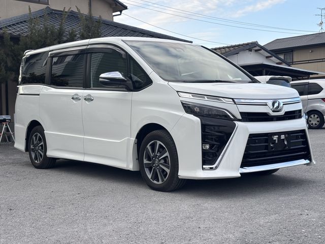 TOYOTA VOXY 2019 Image 31