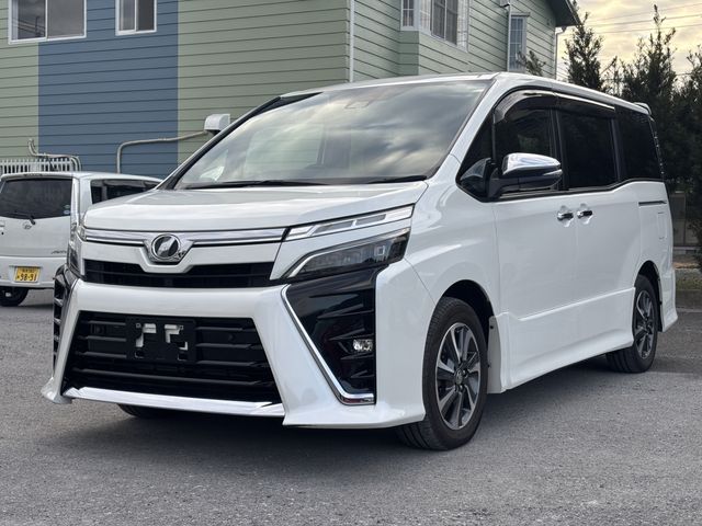 TOYOTA VOXY 2019 Image 31