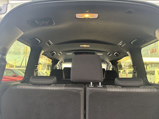 TOYOTA VOXY 2019 Image 31