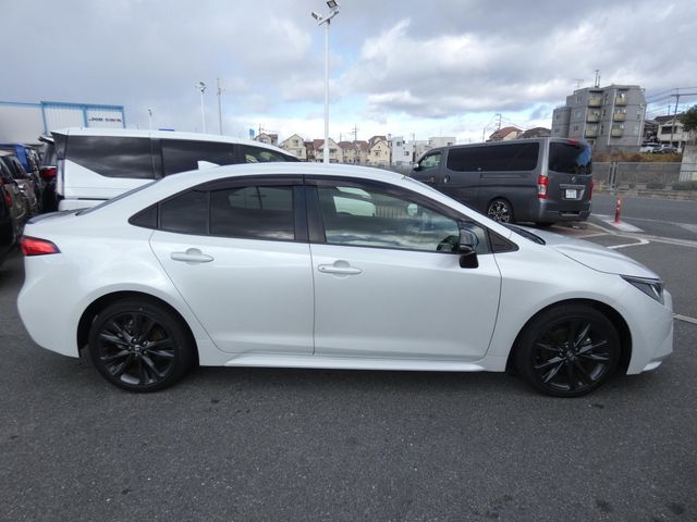 TOYOTA COROLLA SEDAN HYBRID 2021 Image 31