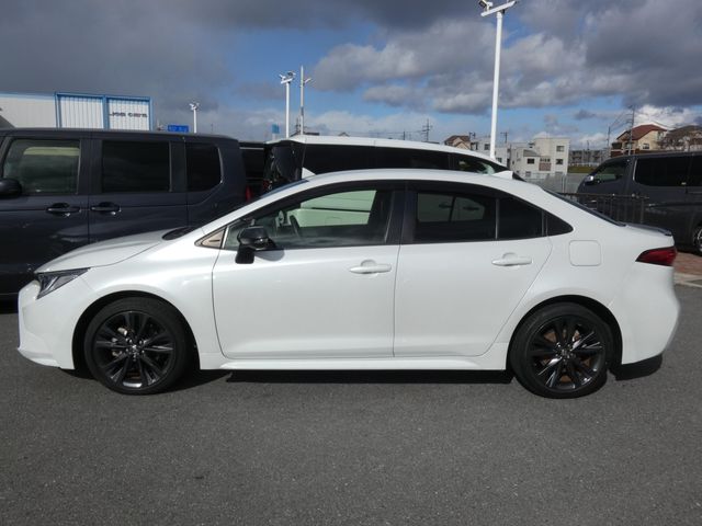 TOYOTA COROLLA SEDAN HYBRID 2021 Image 31