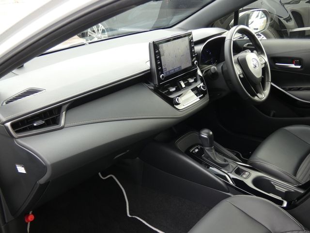 TOYOTA COROLLA SEDAN HYBRID 2021 Image 31