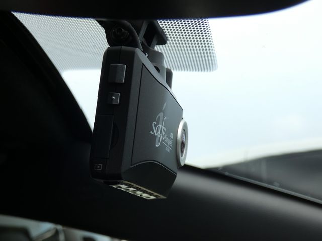 TOYOTA COROLLA SEDAN HYBRID 2021 Image 31