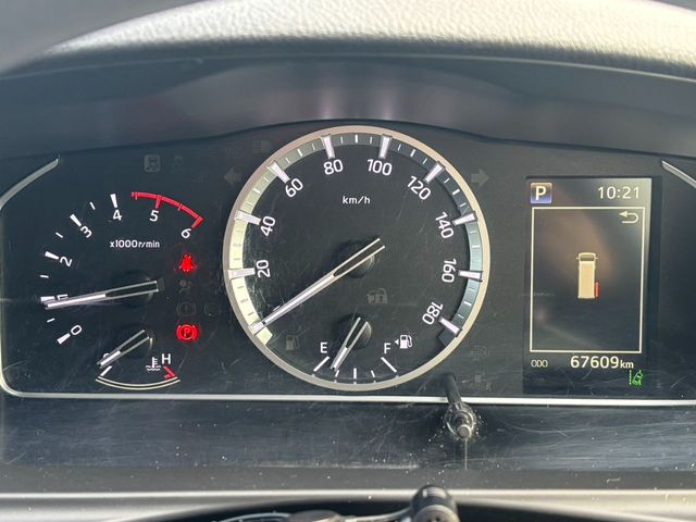 TOYOTA HIACE VAN 2WD 2020 Image 31